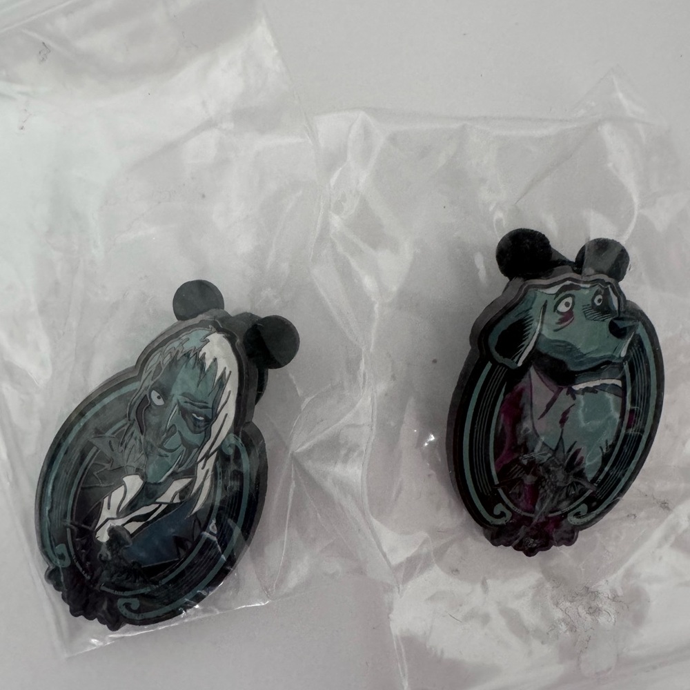2022 Disney Parks Haunted Mansion Ghost Portraits Mystery Pins